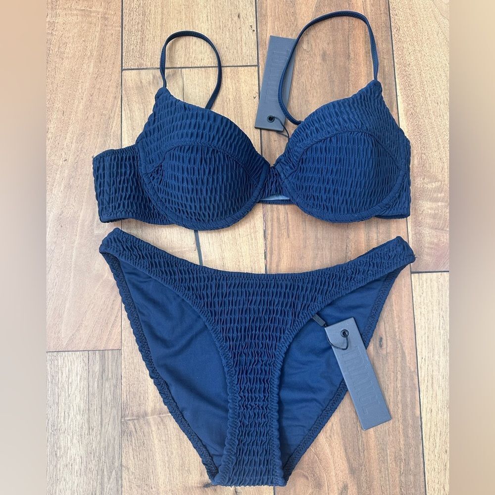 TRIANGL SARIA NORMAL MOONLIGHTâBIKINI SET NWT + BAG - Picture 6 of 9